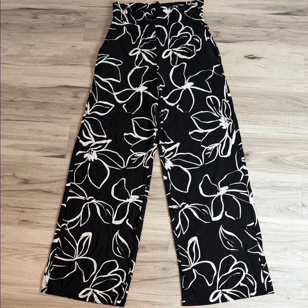 La Blanca Black and White Floral Wide-Leg Cover up pants